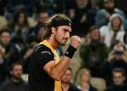 开云体育直播-包含联合杯绝杀温网，西西帕斯带队取胜的词条