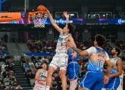 开云官方app入口-中国男篮逆转意大利男篮，波尔津吉斯一己之力扛起全队的简单介绍