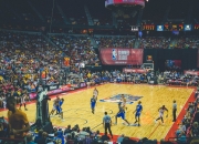 开云足球直播-灰熊撕裂热火，小贾伦里程碑之夜铸就唯一传奇