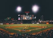 开云APP-班凯罗一剑封喉，当火箭的红色火焰遇上骑士的钢铁意志