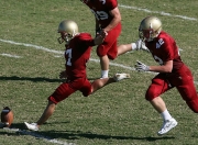 开云APP-伊萨克，大场面先生降临！秘鲁对阵几内亚，他如何定义关键战？