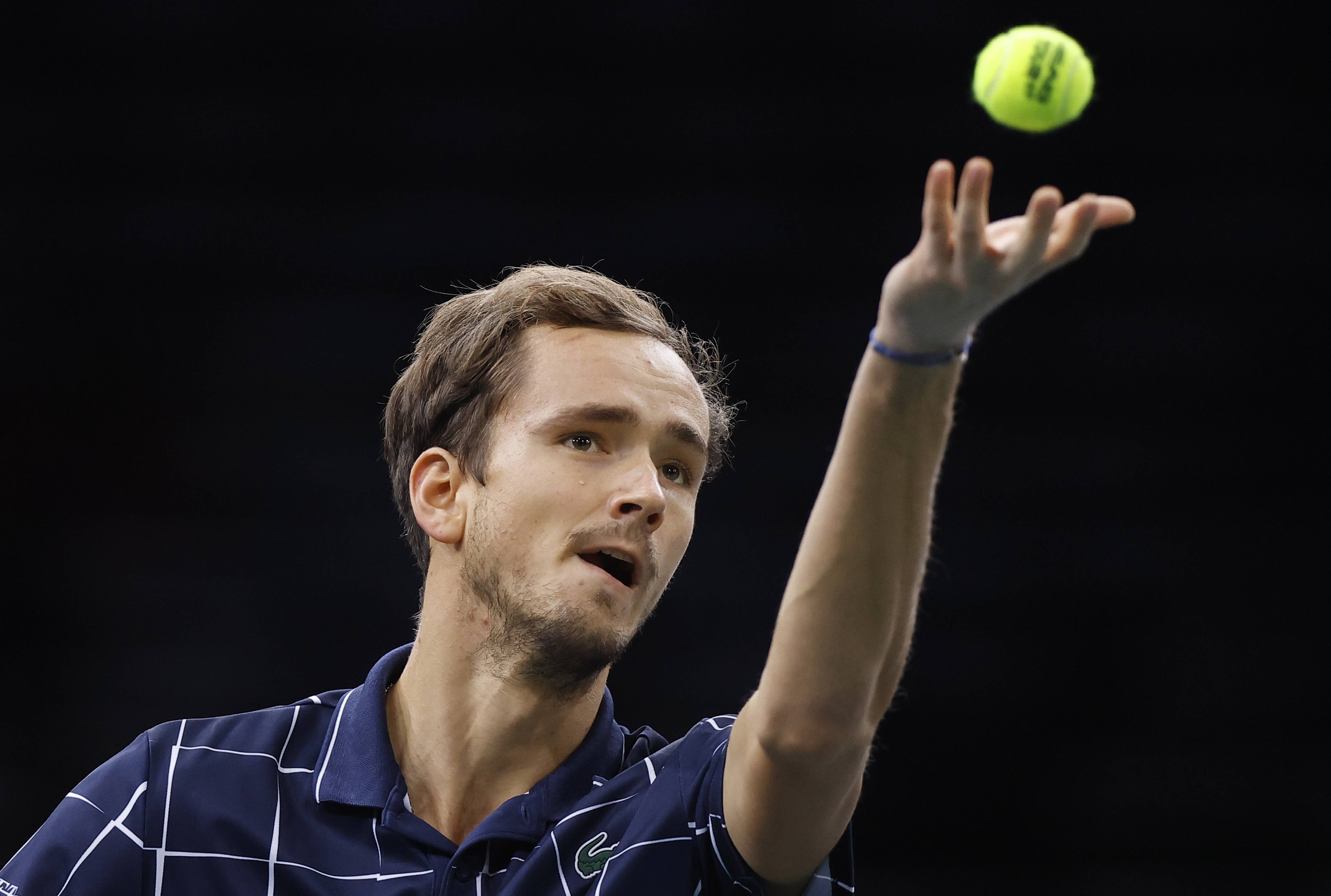 美国网球队轻取法国网球队，梅德韦杰夫高光表现的简单介绍