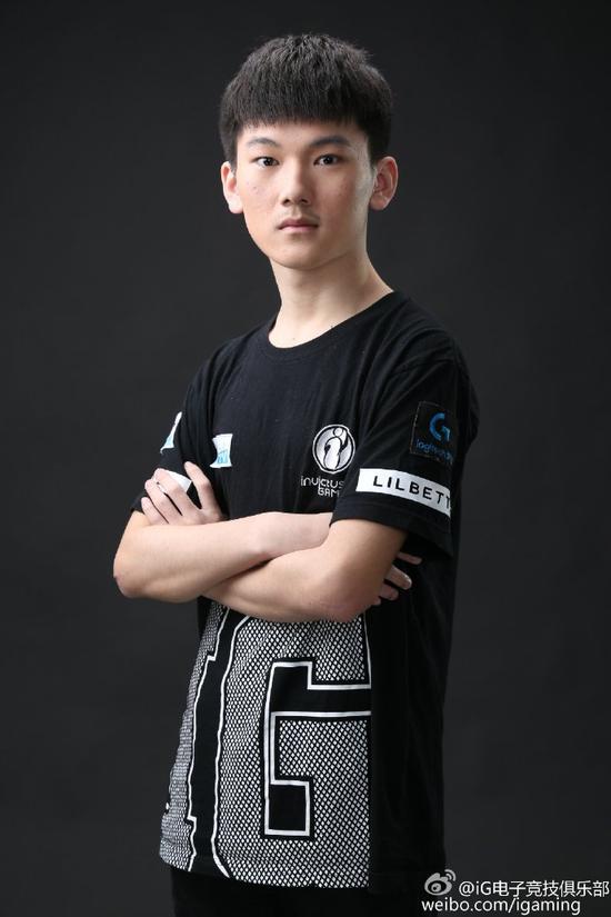 DK力克BRO，JackeyLove制霸全场的简单介绍