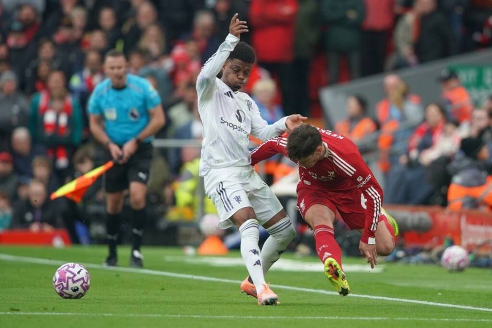 包含曼联终结失利纪录，击败对手保持不败的词条