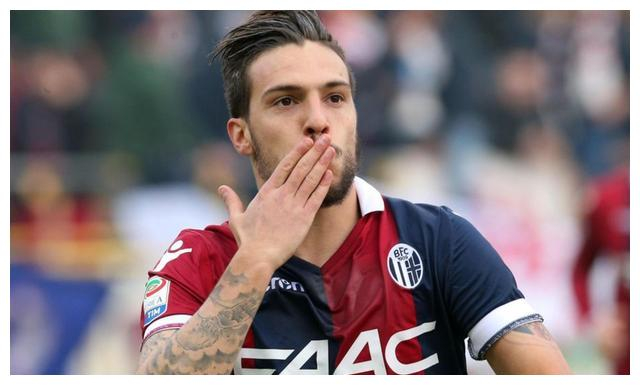 包含热那亚豪取胜利，保级前景稍有缓解的词条