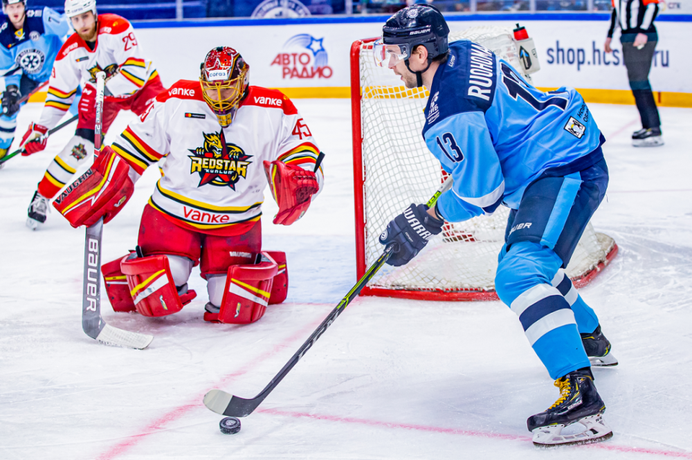 包含亚眠取得主场大胜尼斯，斩获三分的词条