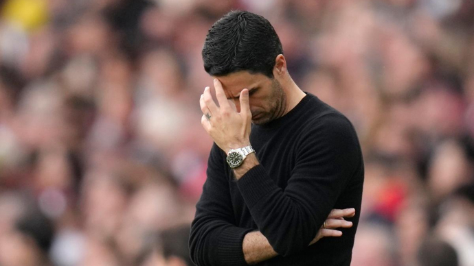 阿森纳失利下滑,球队陷入低谷 阿森纳失利下滑,球队陷入低谷