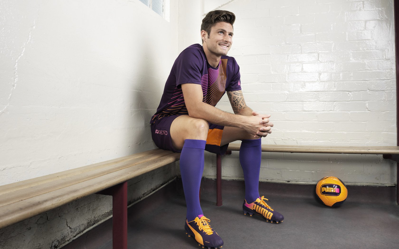 年度焦点之战，广东队狂胜勇士，篮球世界的新格局